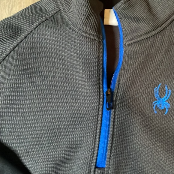 Spyder pull over size xl - Picture 3 of 9